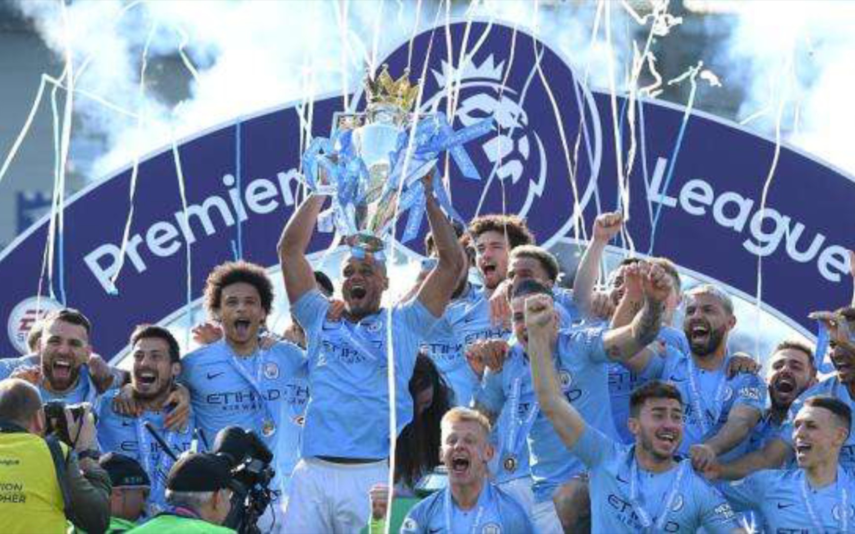 一个突出的 一个突出的